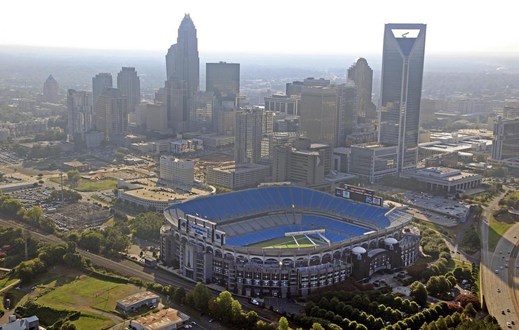 Baymont By Wyndham Charlotte-Airport Coliseum Hotel Exterior photo